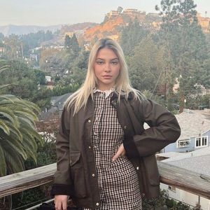 Meet your Posher, Kayla